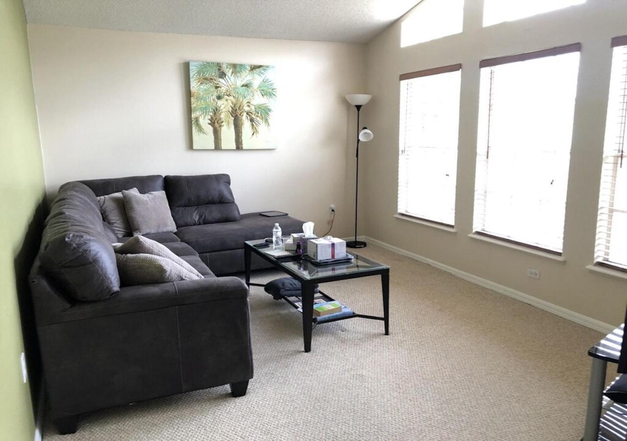 Beautiful Waterfront With Heated Pool And Game * Davenport
